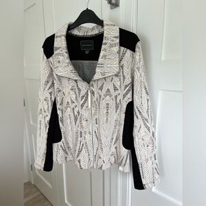 Tonia DeBellis XL short jacket, lightweight, stretchy fabric
